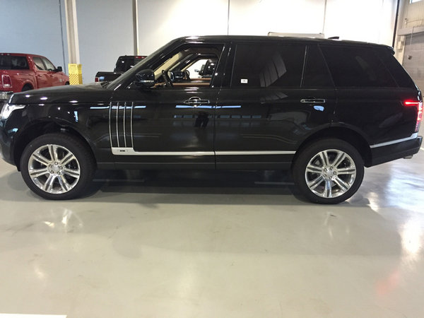 17款路虎揽胜5.0巅峰创世SV限量加长版天津港口专业批发零售24小时购车咨询热线:186 2277 9151 郭经理(同微信 销售全国 可贷款提车 ) 17款路虎揽胜5.0巅峰创世SV限量加长版天津港口专业批发零售24小时购车咨询热线:186 2277 9151 郭经理(同微信 销售全国 可贷款提车 )