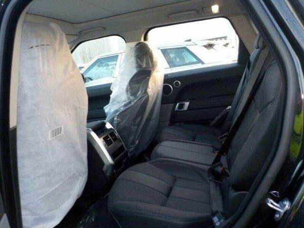 17款路虎揽胜运动版 坐拥新景观感受激情-图7