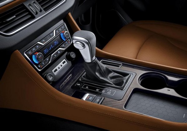 港邦1.5T自动挡T600Coupe 现车充足-图3