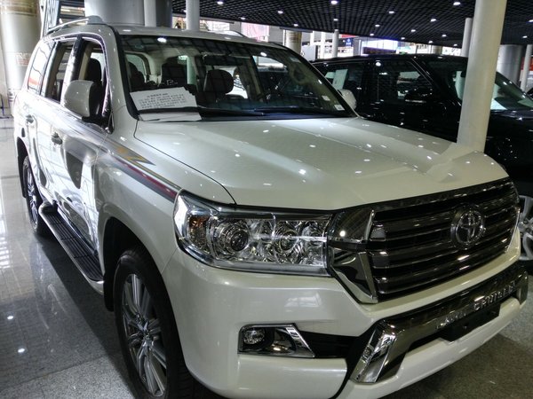 豐田陸巡丐版4000改裝 車城實(shí)拍價(jià)格速降-圖1
