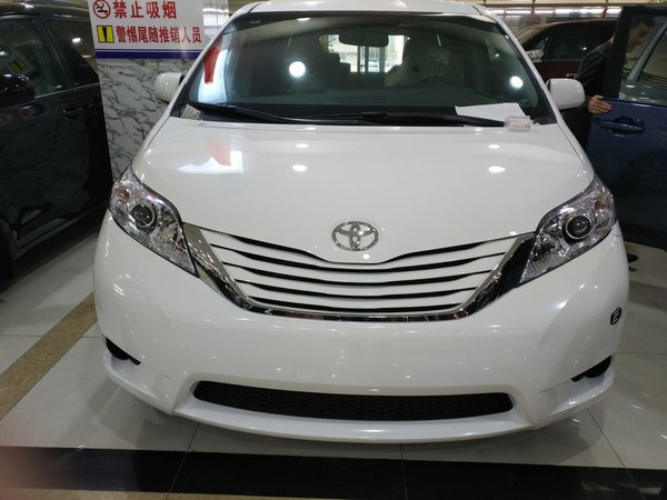2017新款豐田塞納 現(xiàn)車降價都市輕松生活-圖1