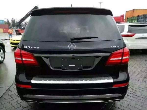 2017款奔馳GLS450現(xiàn)車 惠促全國(guó)強(qiáng)悍降價(jià)-圖3