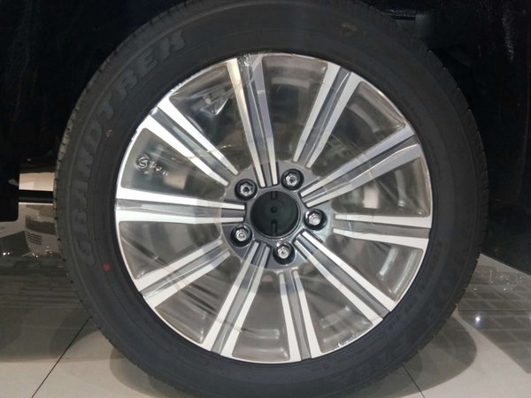 17款雷克萨斯LX570 中东顶配尊贵的象征-图9