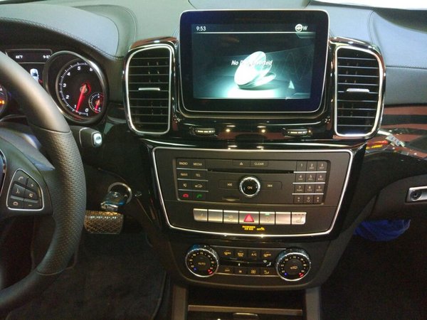 17最新款奔馳GLS450 底價提車為三月添彩-圖5