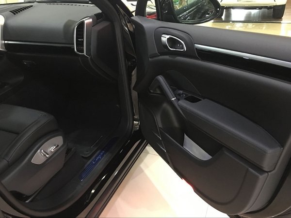 2017款保时捷卡宴 3.6汽油实力派超划算-图10