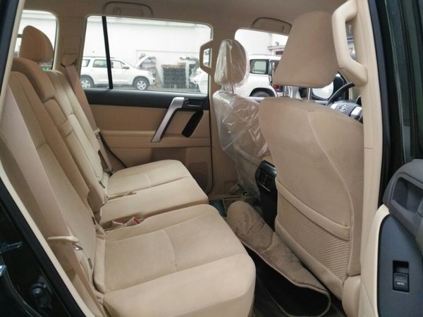 16款豐田霸道2700現(xiàn)車 外掛7座SUV爆41萬-圖5