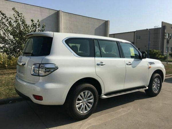 17款日产尼桑途乐XE4.0L 首批52.6万抢购-图3