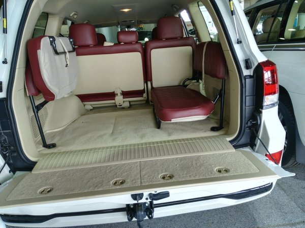 豐田陸巡丐版4000改裝 車城實(shí)拍價(jià)格速降-圖7