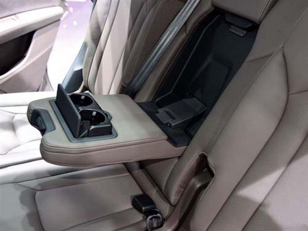 2016款奥迪Q7高端舒适 平行进口驾豪车-图10