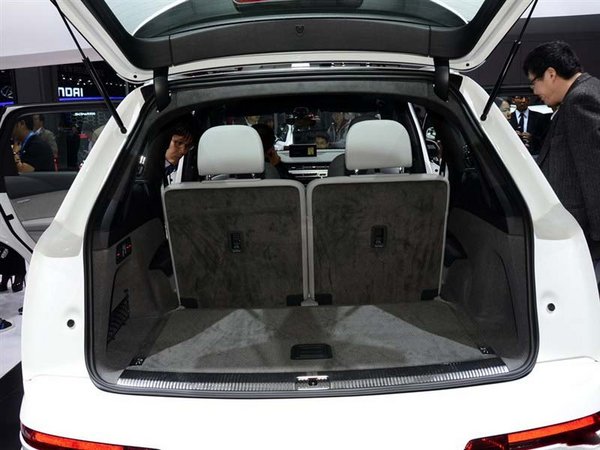 奥迪Q7世界品牌豪华SUV 高大挺拔惠全城-图7