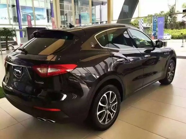 2016款瑪莎拉蒂LEVANTE SUV首臺(tái)現(xiàn)車95萬(wàn)-圖6