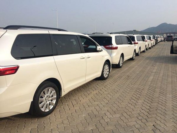 2017款豐田塞納商務(wù)MPV 四驅(qū)8速價(jià)格抄底-圖3