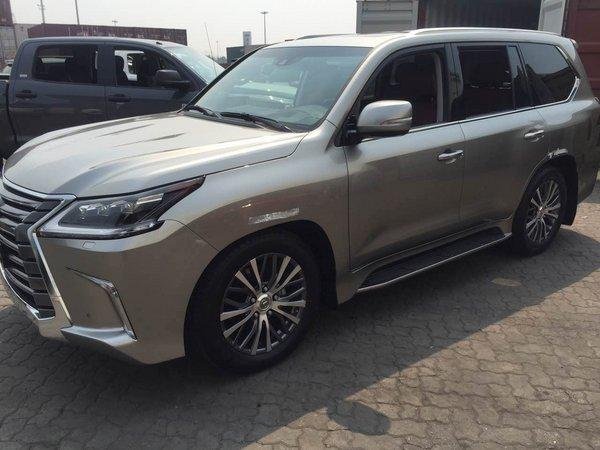 16雷克萨斯LX570 顶配凌志抢折扣158万起-图1
