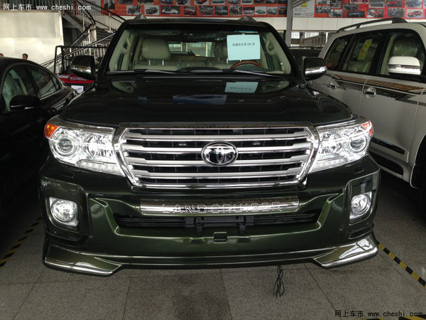 丰田兰德酷路泽5700 14款中东版原装高配