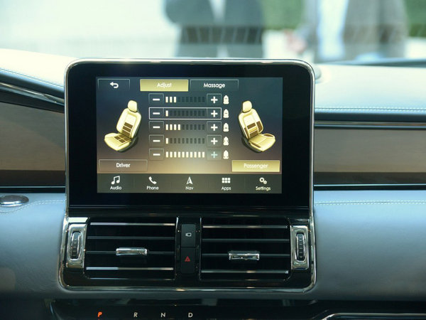 18款林肯领航员 越野新款全配升级惠到底-图5