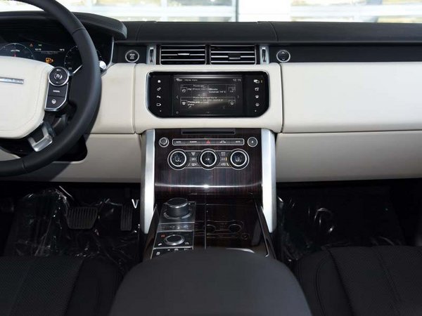 16路虎揽胜行政汽油 现车122万颜色可选-图9