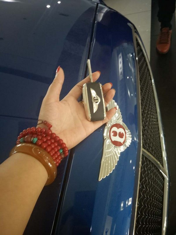 2016款賓利飛馳4.0T現(xiàn)車 巨降豪駕迎金秋-圖5