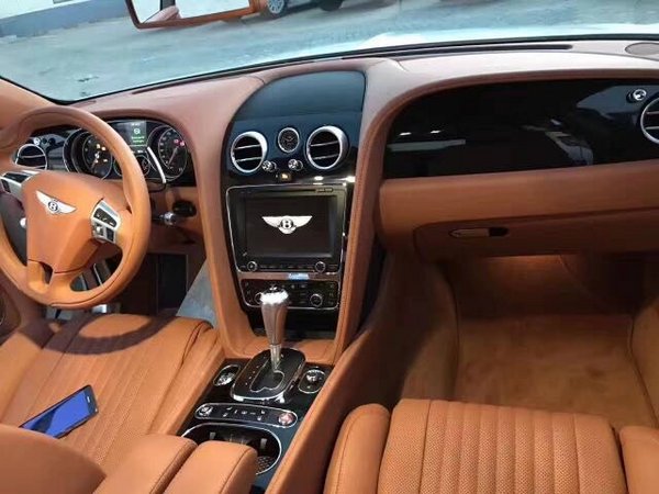 2017款宾利飞驰4.0T 十一抢先降惠战到底-图7