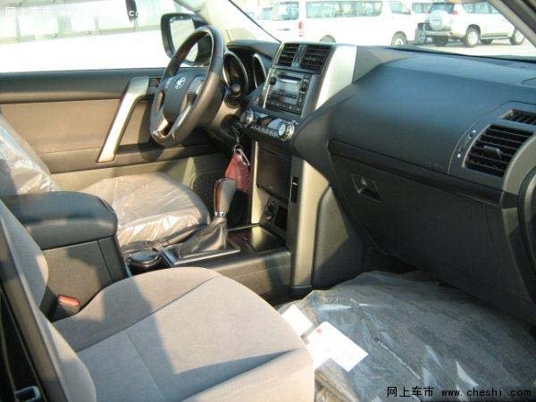 15款豐田霸道3000價(jià)格 柴油版黑內(nèi)飾現(xiàn)車(chē)-圖5