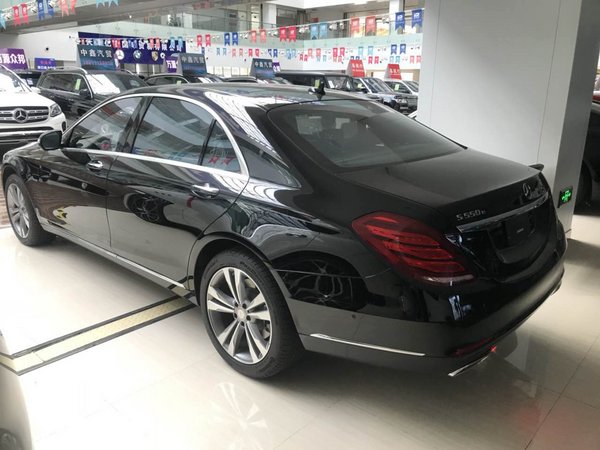 奔驰S550E油电混合版 巅峰豪车降价揭秘-图8