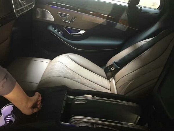 奔驰GLE450气质越野车 全网最低报价98万-图7