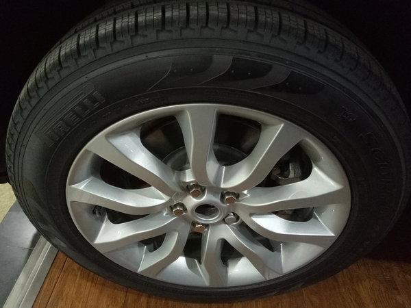 17款路虎揽胜运动版 动力升级配置新图解-图5