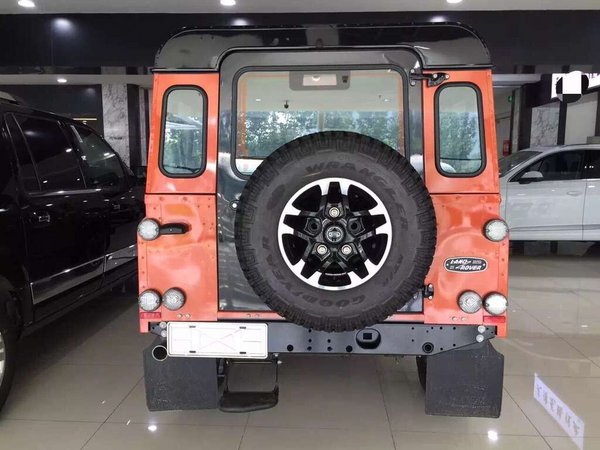 全球限量600台 新路虎卫士110 Adventure-图3