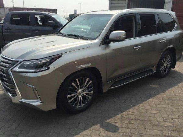 裸车原厂16款雷克萨斯LX570 凌志送三包-图1