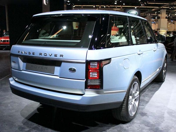 柴油路虎攬勝行政5.0T 創(chuàng)世百萬現(xiàn)車配置-圖3