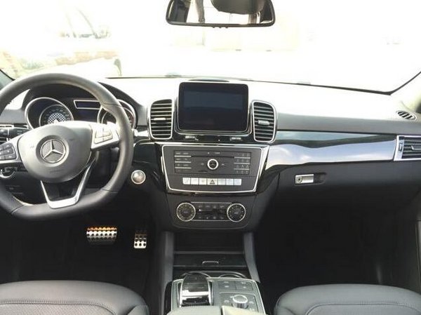 17款奔驰GLE400现车报价 大量促销现车售-图4