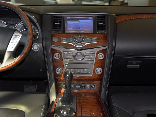 新英菲尼迪QX80 雷霆动力强越野曝光底价-图5