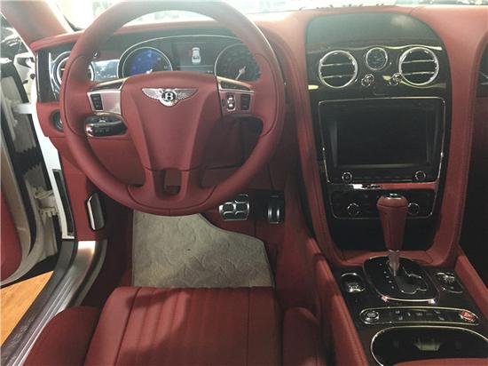 2017款宾利飞驰4.0TV8 最便宜价格235万-图5