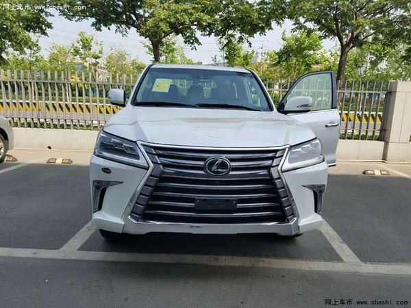 高清实拍16款雷克萨斯LX570  中东大凌志-图2