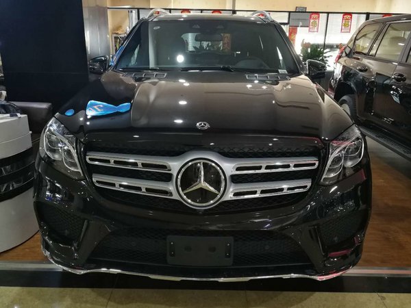 奔驰GLS450 全景天窗电吸门136万无利售-图2