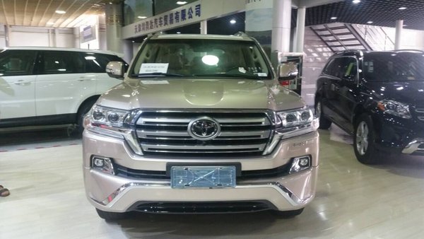 16款豐田酷路澤5700V8 舒適駕享陸巡實(shí)拍-圖1