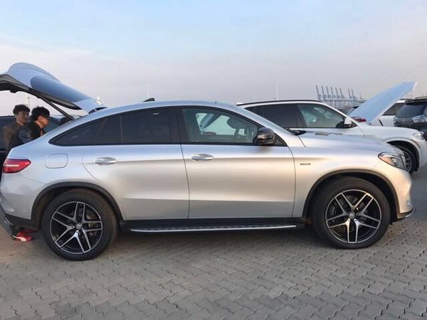 奔驰GLE450气质越野车 全网最低报价98万-图9