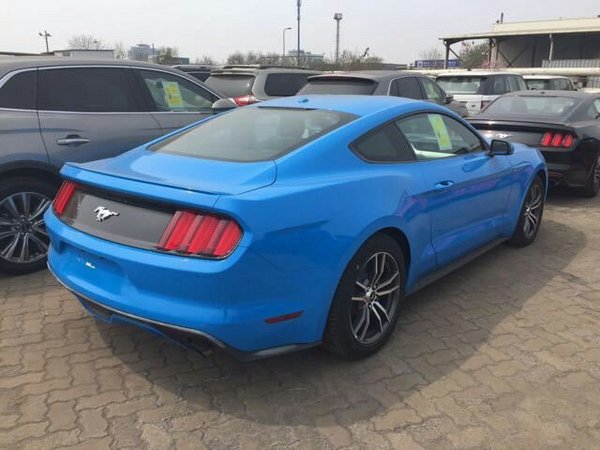 2017款福特野马颜色全 32万拥有梦想跑车-图3