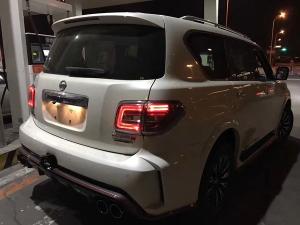 2017款日產(chǎn)途樂Y62 強悍四驅(qū)SUV翻山越嶺-圖3