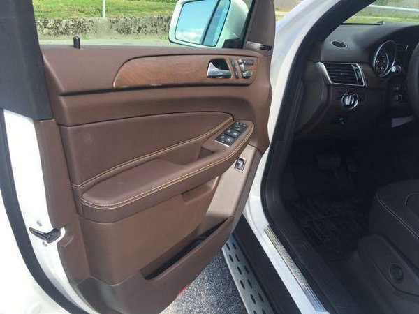奔馳GLE350型動派70萬級AMG 全地形秒殺-圖9