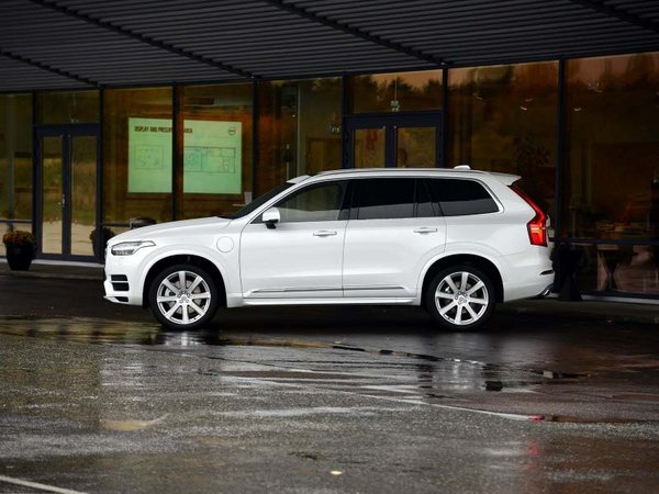 2016款沃尔沃XC90 都市越驾54万全时四驱-图3