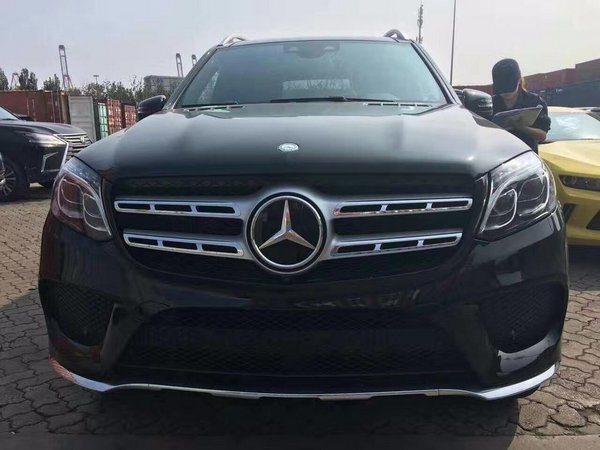 奔馳GLS400動(dòng)感特別版 天津港口現(xiàn)車(chē)價(jià)格-圖1