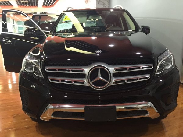2017款奔馳GLS450 黑曜石金屬漆更添優(yōu)雅-圖1
