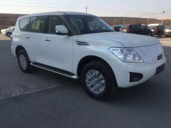 17款尼桑4.0中東版XE版 現(xiàn)車51萬7速途樂-圖2
