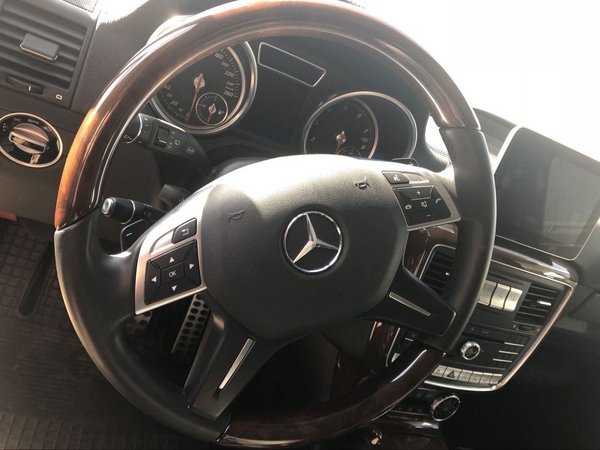 奔驰G500墨版全时四驱 168万三把差速锁-图7