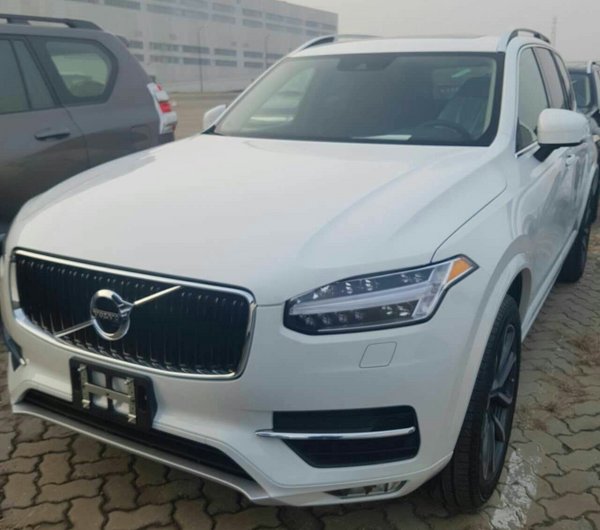 2017款加版沃尔沃XC90 低配64万订车优惠-图1