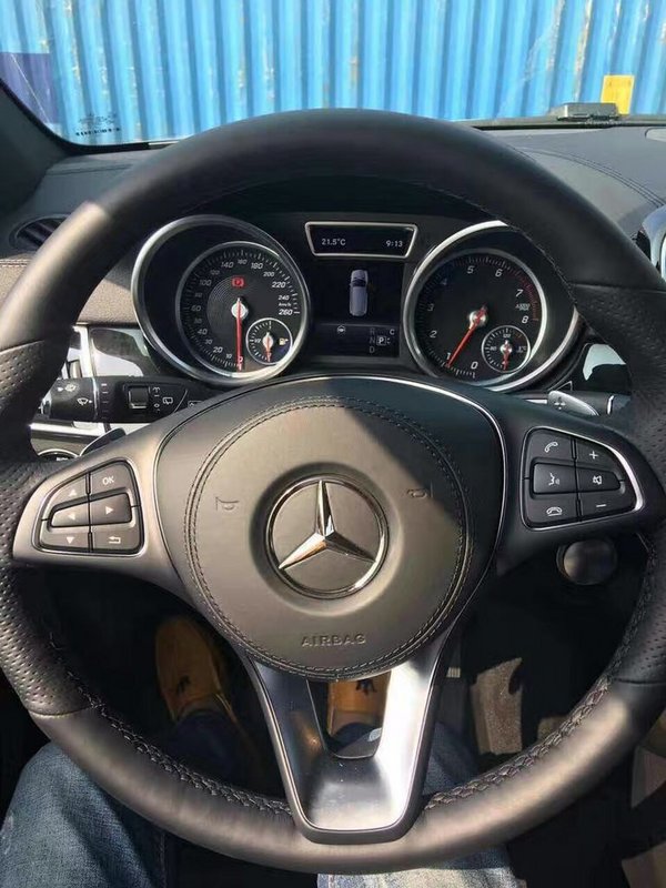 奔馳GLS400動(dòng)感特別版 天津港口現(xiàn)車(chē)價(jià)格-圖4