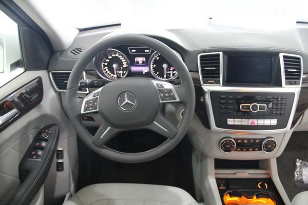 16款奔馳GL350現(xiàn)車搶購 GL級SUV全國分期-圖5