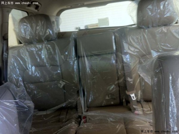 丰田酷路泽4600中东版 V8越野伴您一路安全