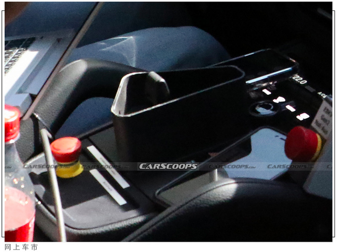 保时捷新款卡宴内饰曝光年内发布/车机系统升级-图5