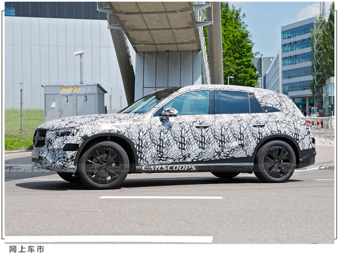 奔驰全新一代GLC曝光年内亮相/换装C级内饰-图2